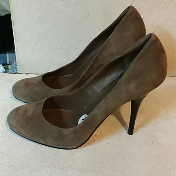 b. makowsky Shoes - Sale!!!  Gorgeous B. Makowsky suede heels sz. 10
